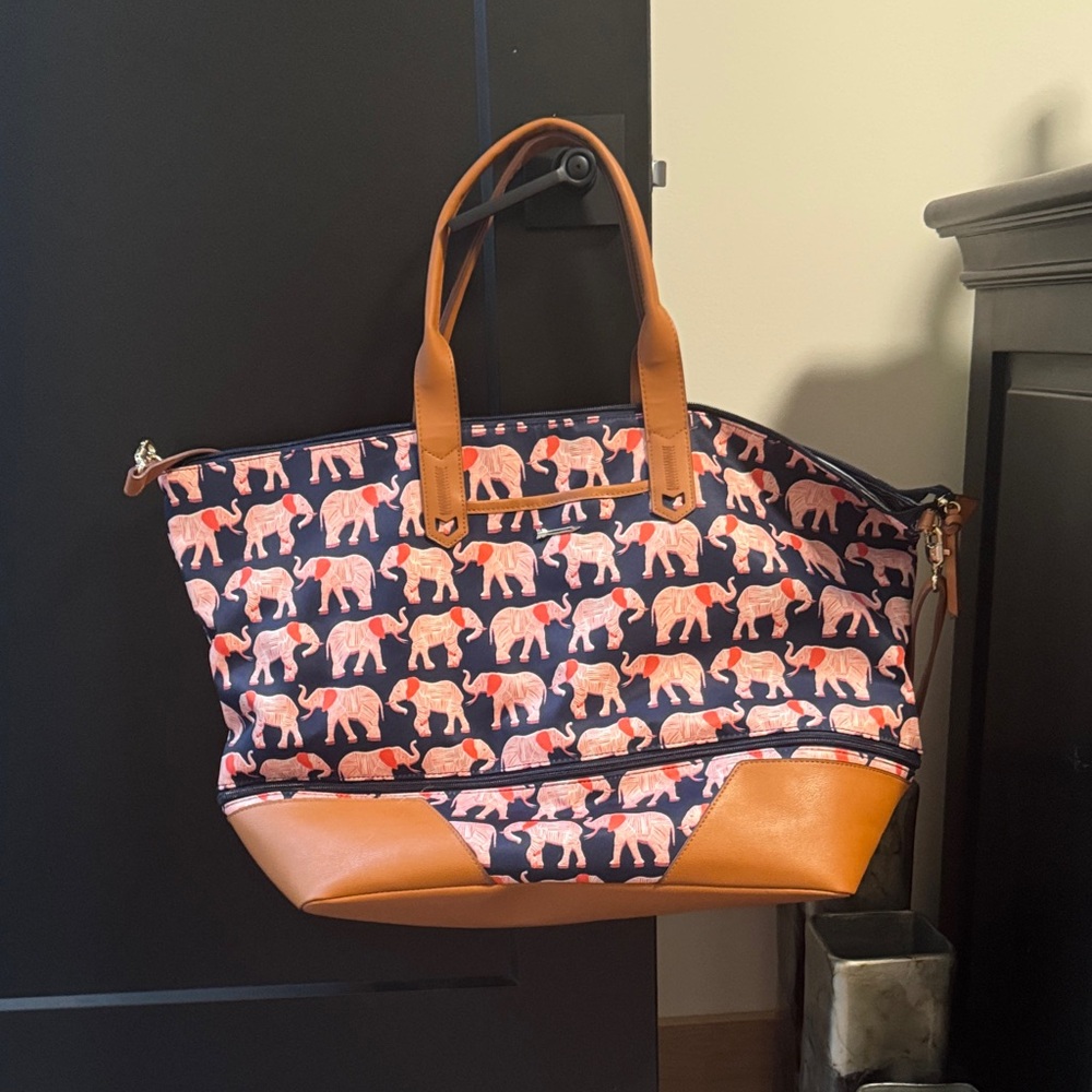 Stella & Dot Navy and Tan Elephant Tote